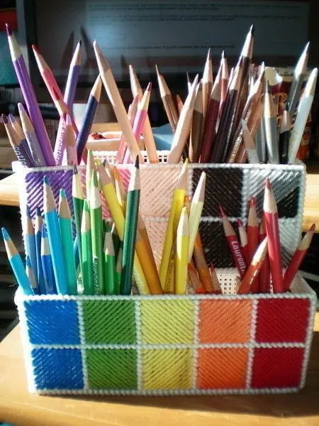 DIY pencil & crayon holder