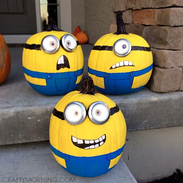 Minion pumpkins