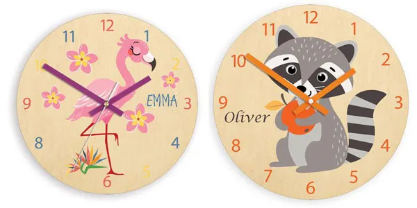 Personalized gifts for kids: clocks