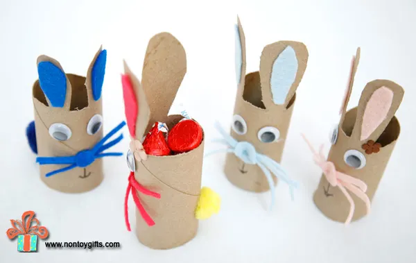 Bunny-shaped Easter candy holder made out of toilet paper rolls.