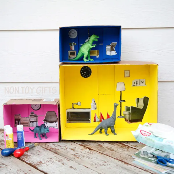 An easy DIY dollhouse that you can make from cardboard boxes. An recycled project to try with kids. |at Non Toy Gifts