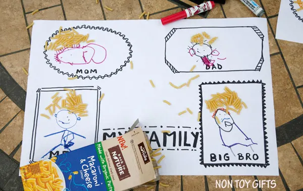 DIY doodle placemats for kids