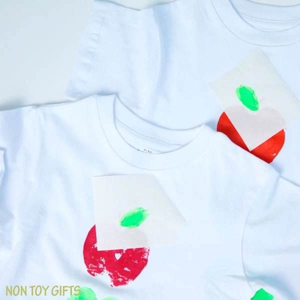 apple printed t-shirt - easy fall craft for kids