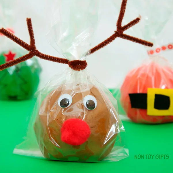 Rudolf play dough