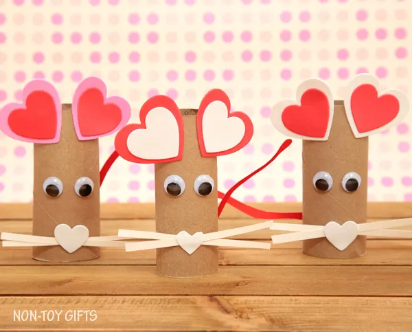 Easy Valentine's Day recycled craft for preschoolers