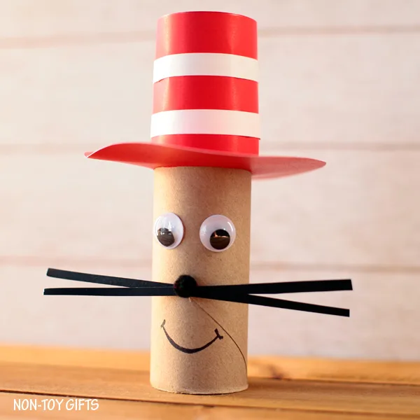 Paper roll Cat in the Hat craft for kids. Dr Seuss craft to get along with the book The Cat in the Hat. | at Non-Toy Gifts