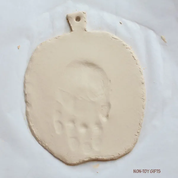 Handprint Halloween keepsake 2