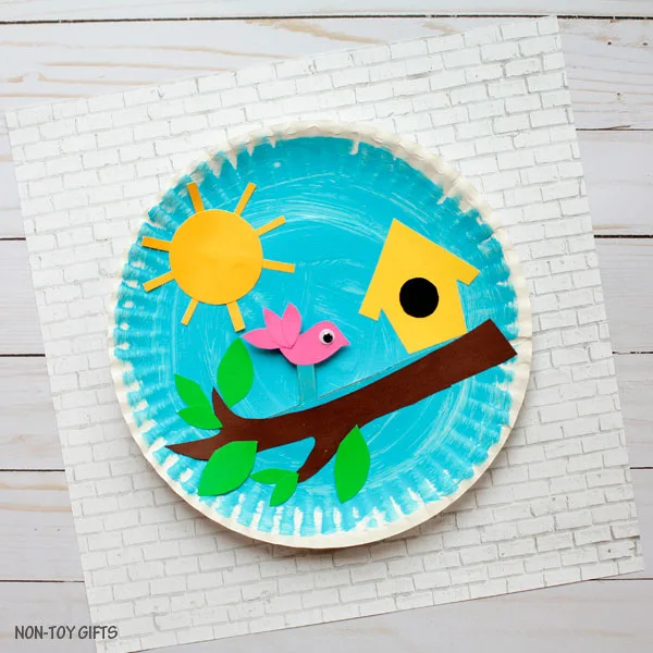 Paper plate birdhouse craft for kids