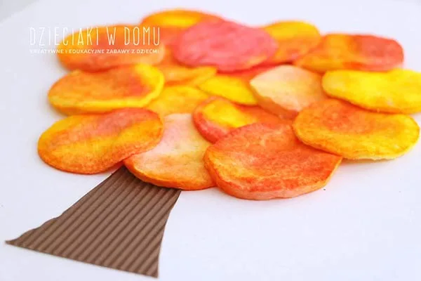 cotton pads fall tree