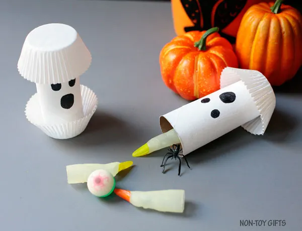 DIY paper roll ghost Halloween gifts or treats