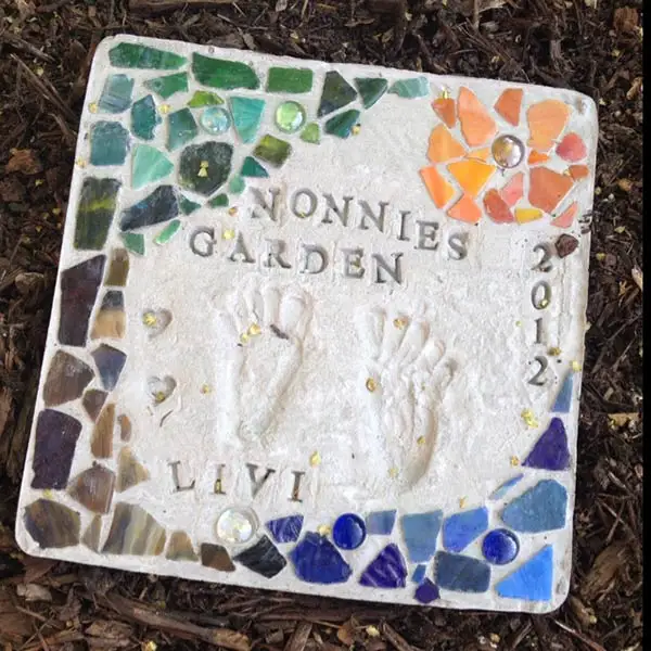 Mother's Day gift fro grandma who loves gardening