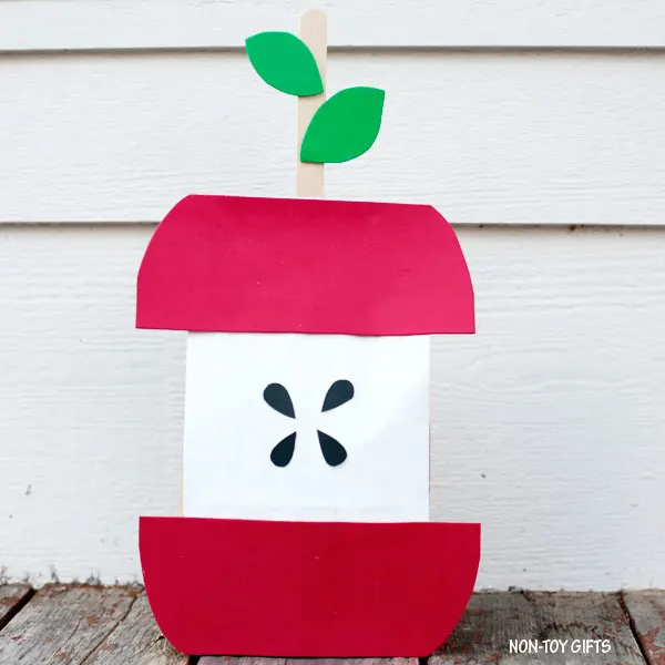Simple paper bag apple craft for kids