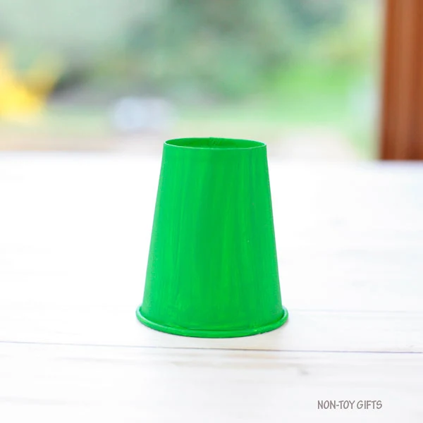 Green paper cup