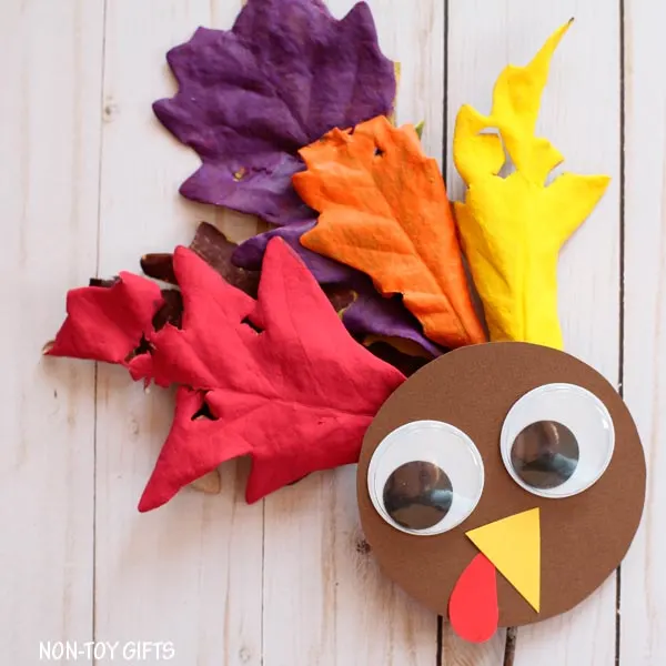 Leaf turkey craft for kids