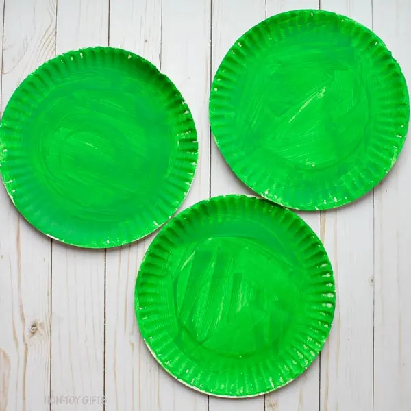 Green paper plates