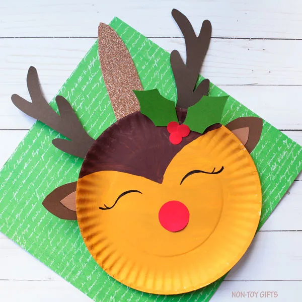 Reindeer unicorn with mistletoe