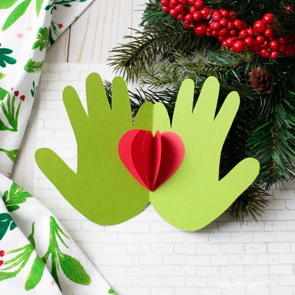Handprint Grinch craft for kids