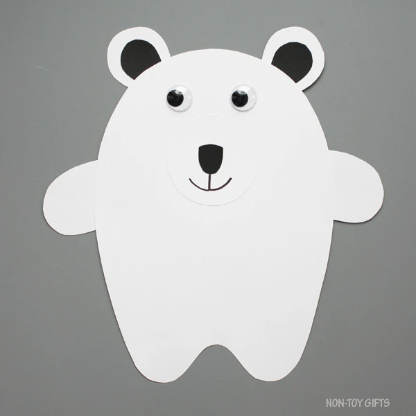 Polar bear mouth