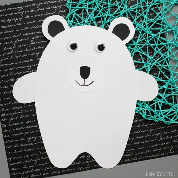 Arctic animal craft: polar bear