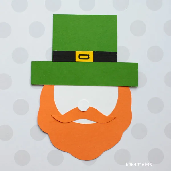 Leprechaun with hat