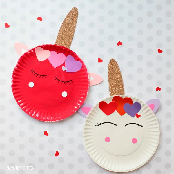 Paper plate Valentine unicorn craft