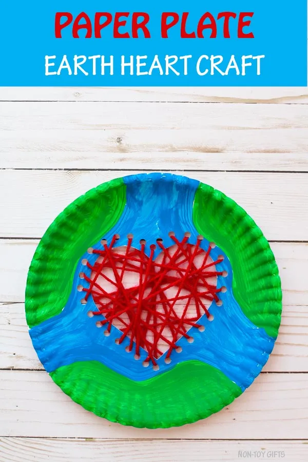 Paper plate Earth heart craft for kids. Use paper plate and yarn to celebrate Earth Day. Great sewing project for preschoolers. #earthcraft #earthday #nontoygifts #earthheart