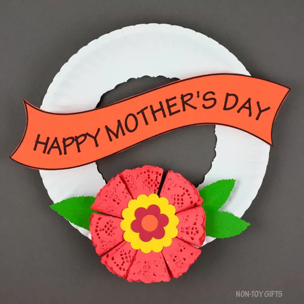 Mother's Day paper plate and flower wreath craft for kids