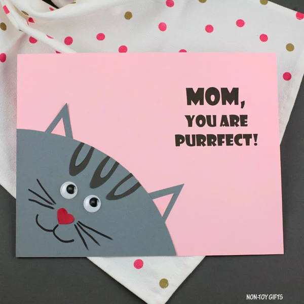 Purrfect mom card