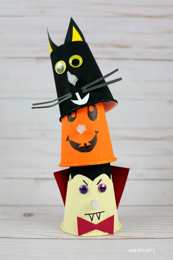 Paper cup Halloween crafts: vampire, pumpkin and black cat