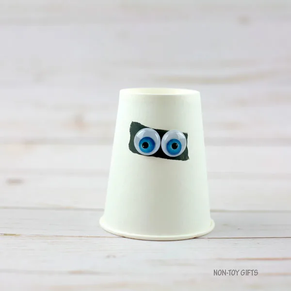 googly eyes