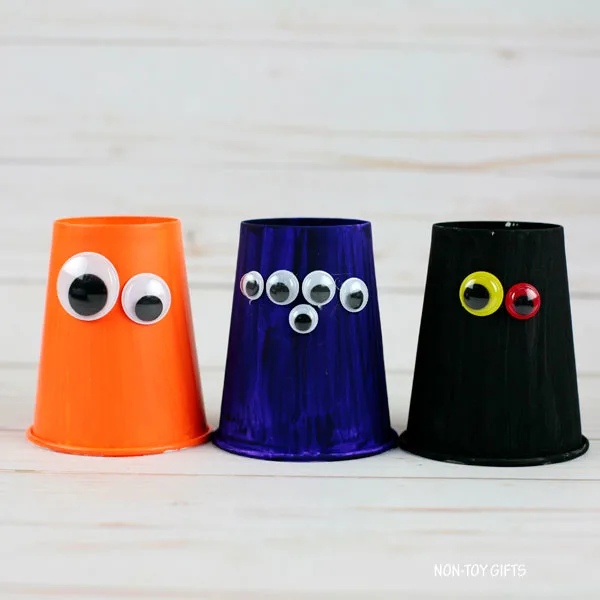 Colorful googly eyes