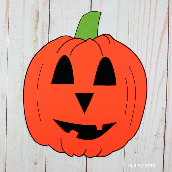 Roll a Jack-O-Lantern game and craft