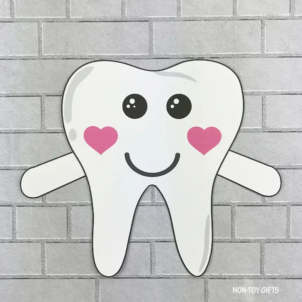 Tooth with arms
