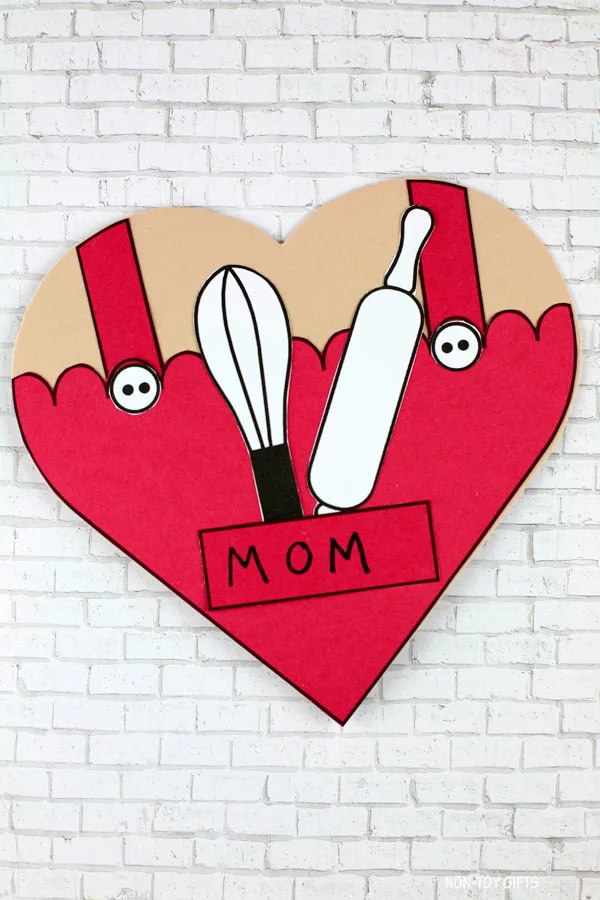 Heart card for mom or grandma who loves to bake