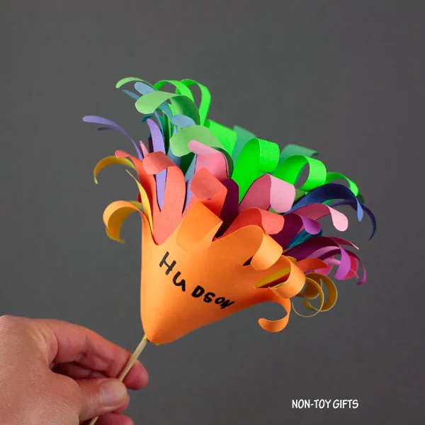 paper handprint flower