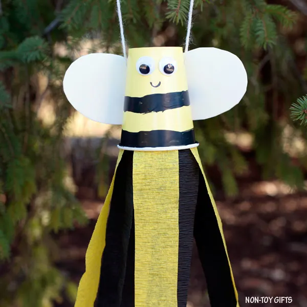 bee windsocks