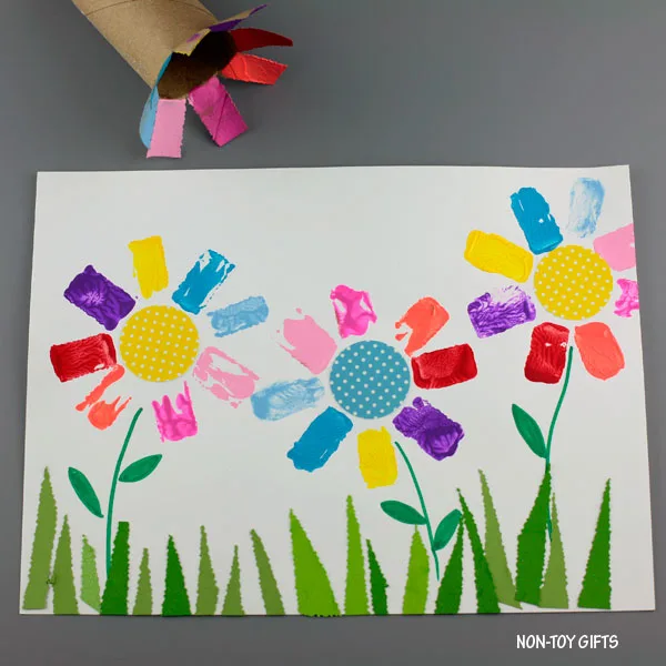 Paper roll printed flower