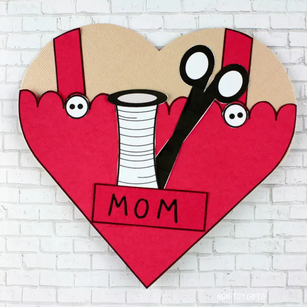 Easy Mother's Day DIY sewing card