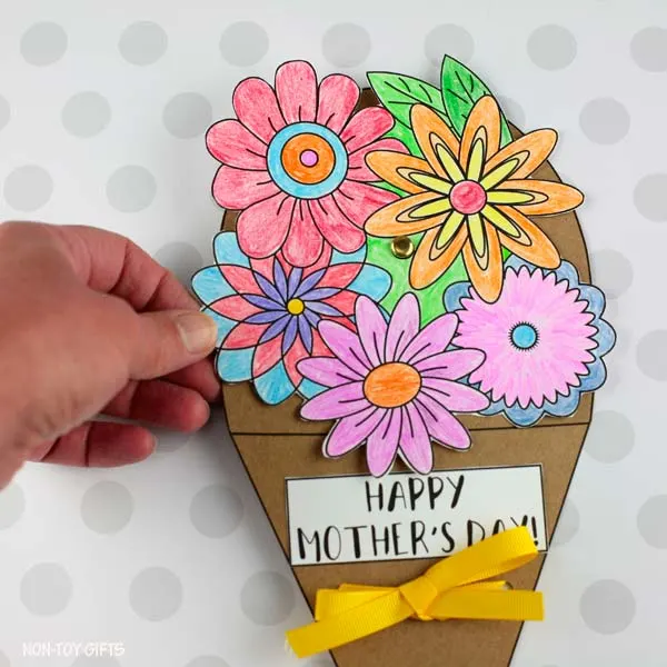 Paper Mother's Day flower bouquet spinner craft for kids