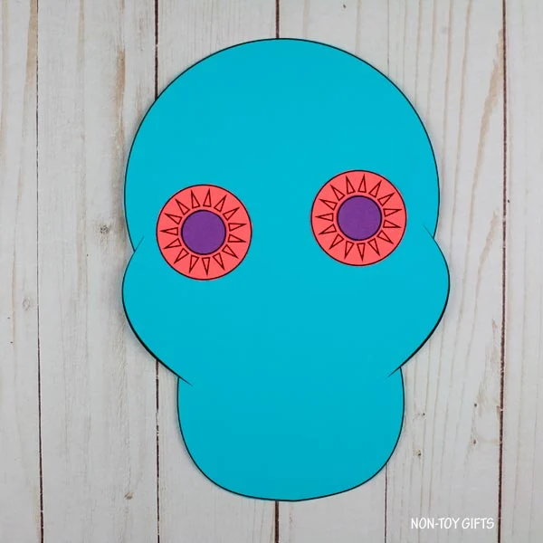 flower eyes