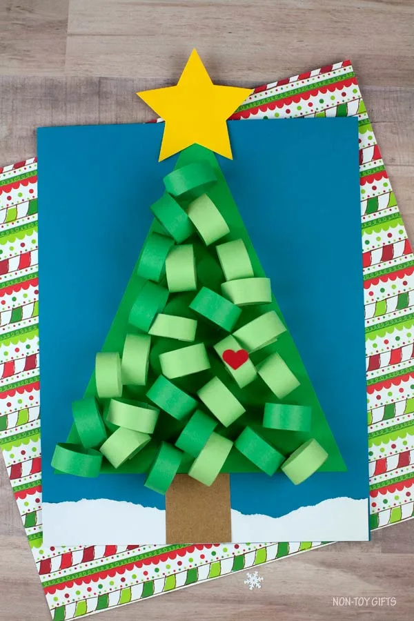 Heart construction paper Christmas tree craft 