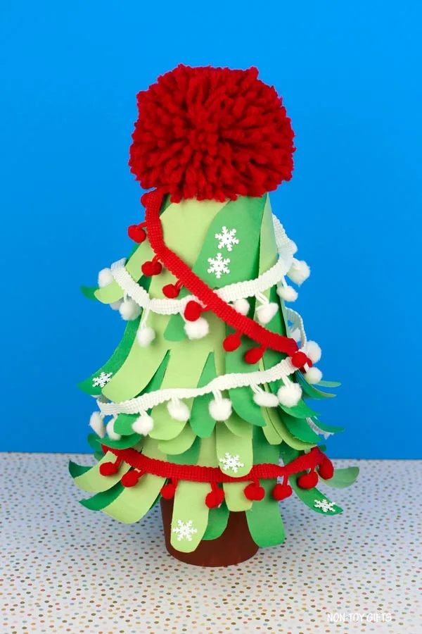 Handprint Christmas tree craft