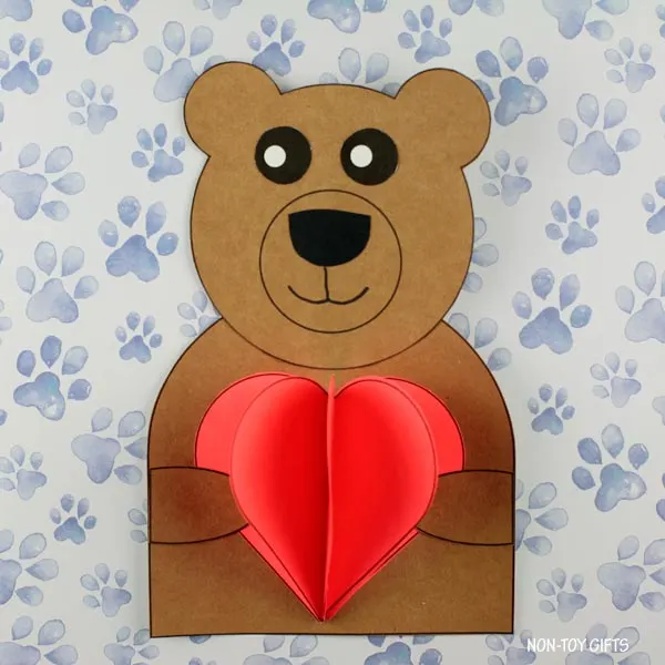 3D heart brown bear craft