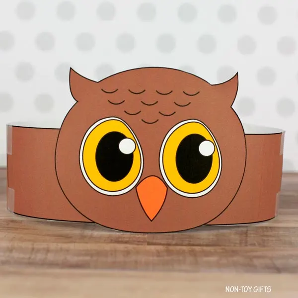 Colored owl paper hat