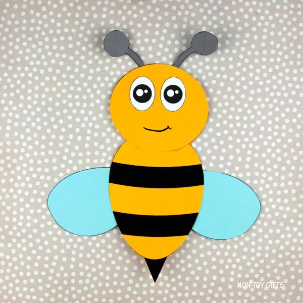 bee craft for kids to make on a spring day