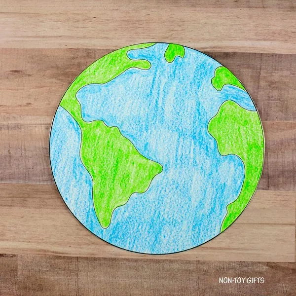color the Earth