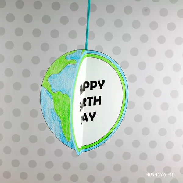 glue all circles together to make the 3D Earth Day decoration