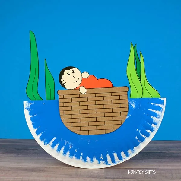 Rocking Paper Plate Baby Moses Craft with template for Sunday school