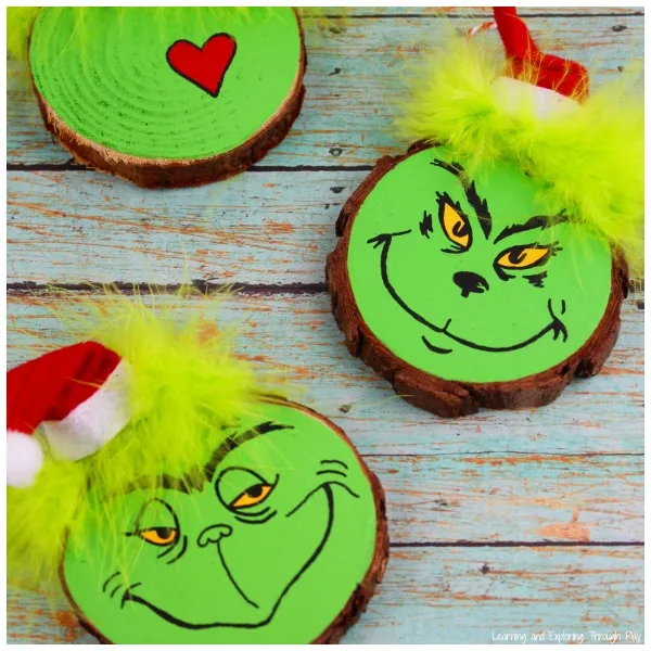 wooden slice Grinch craft for kids