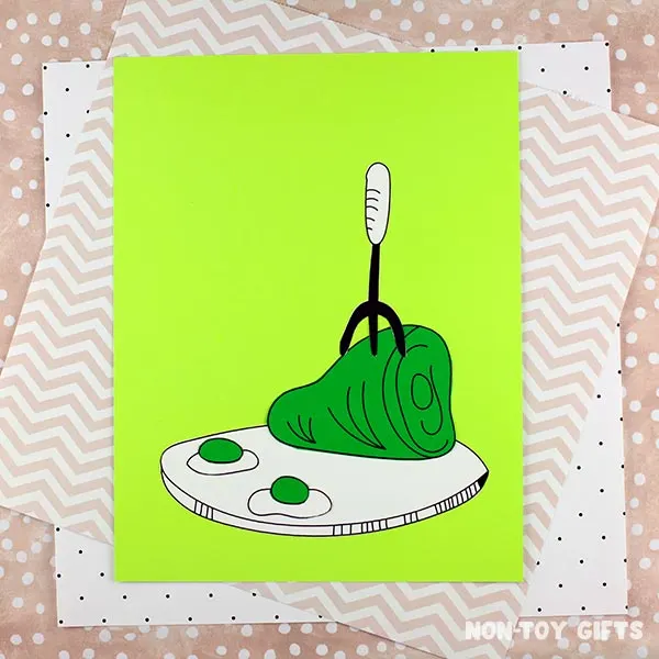 easy Dr Seuss craft: - Green Eggs and Ham Craft for kids
